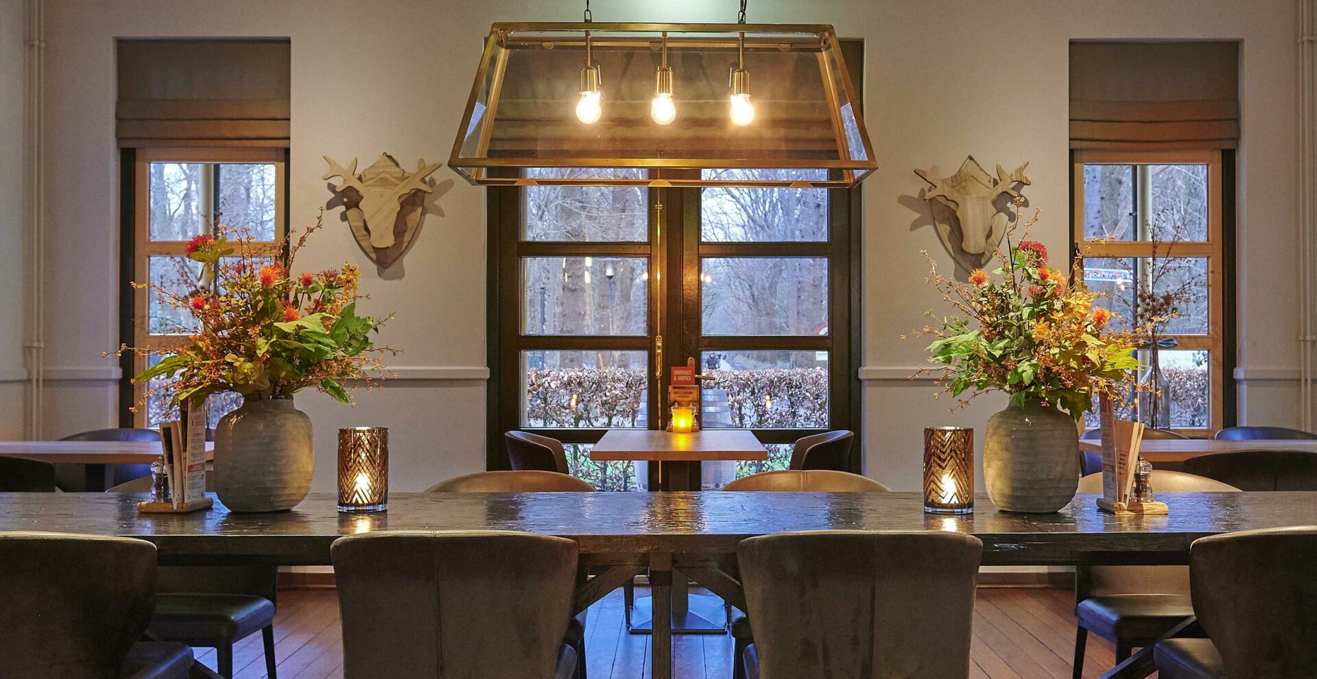 Bannergrand Cafe Stamtafel 1920x990